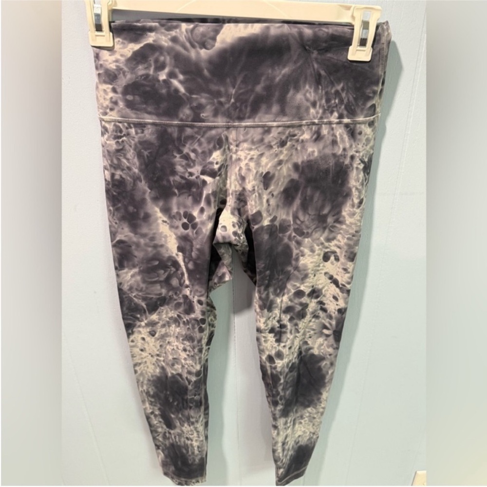 lululemon athletica Tie-Dye Gray & Cream High-Rise Leggings